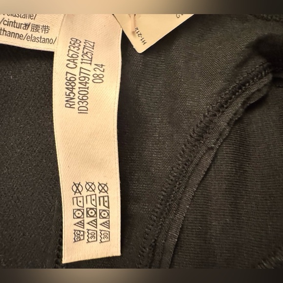 Victoria's Secret Black Logo Embellished Thong Women's Size Small NWT - Picture 5 of 6